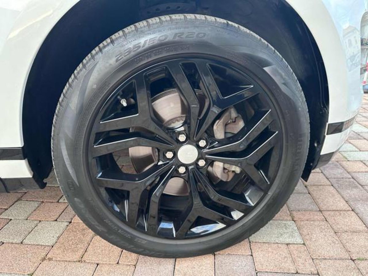 Land Rover Range Rover Evoque 2.0D I4 180 CV AWD Auto R-Dynamic (7)