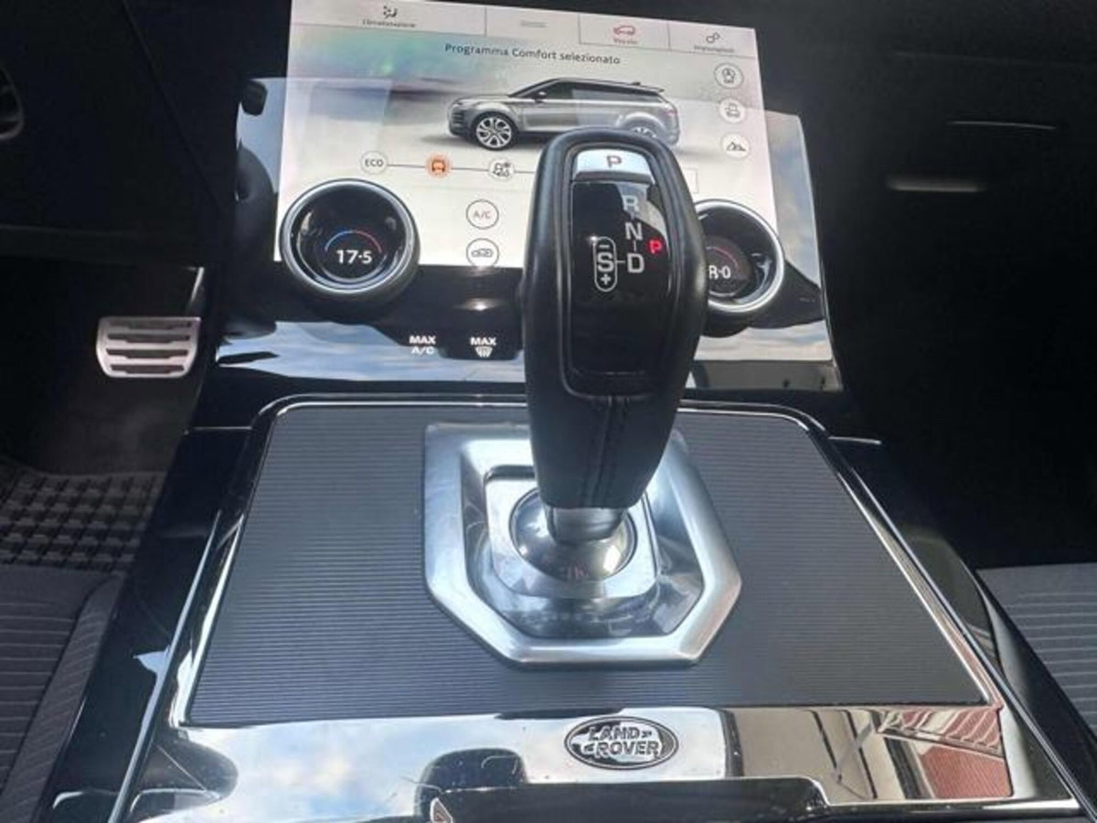 Land Rover Range Rover Evoque 2.0D I4 180 CV AWD Auto R-Dynamic (8)
