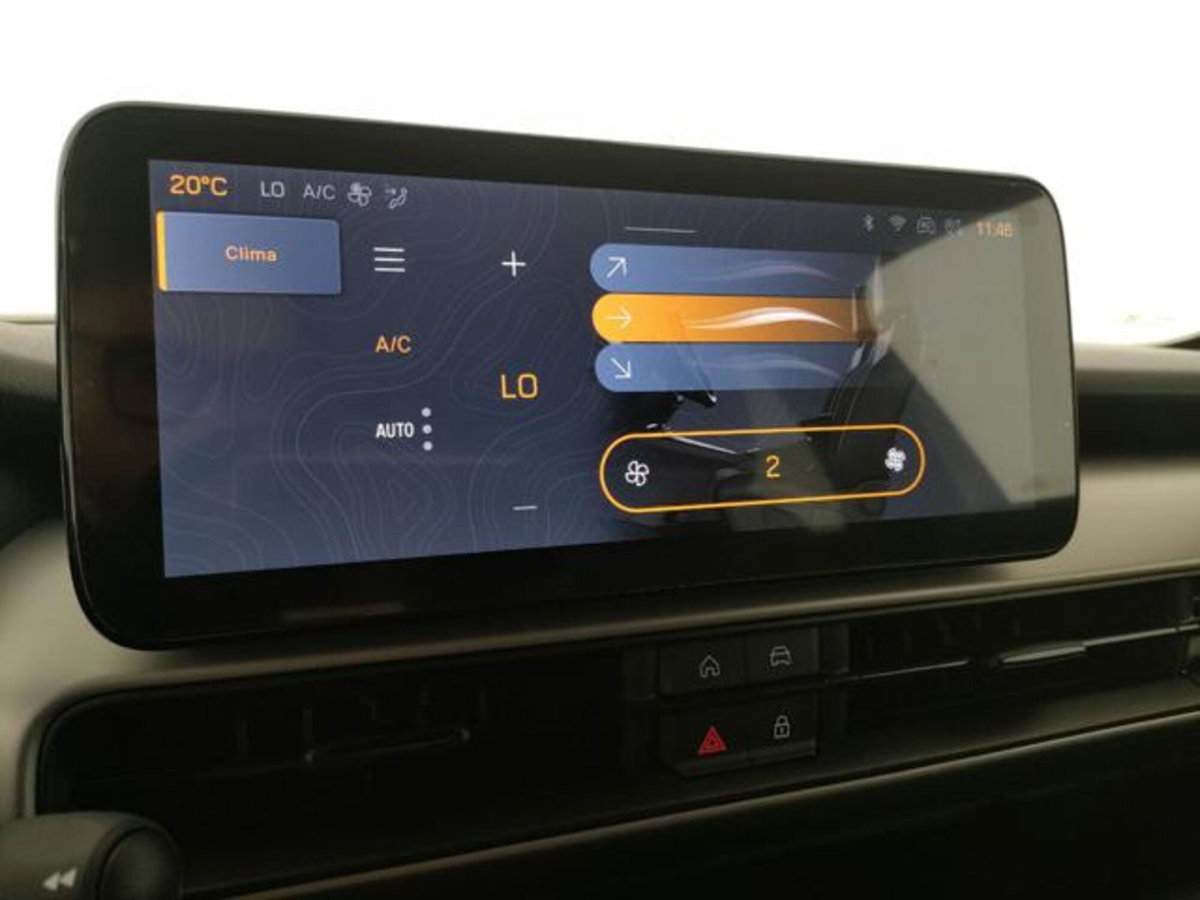 Jeep Avenger 1.2 turbo Altitude fwd 100cv (13)