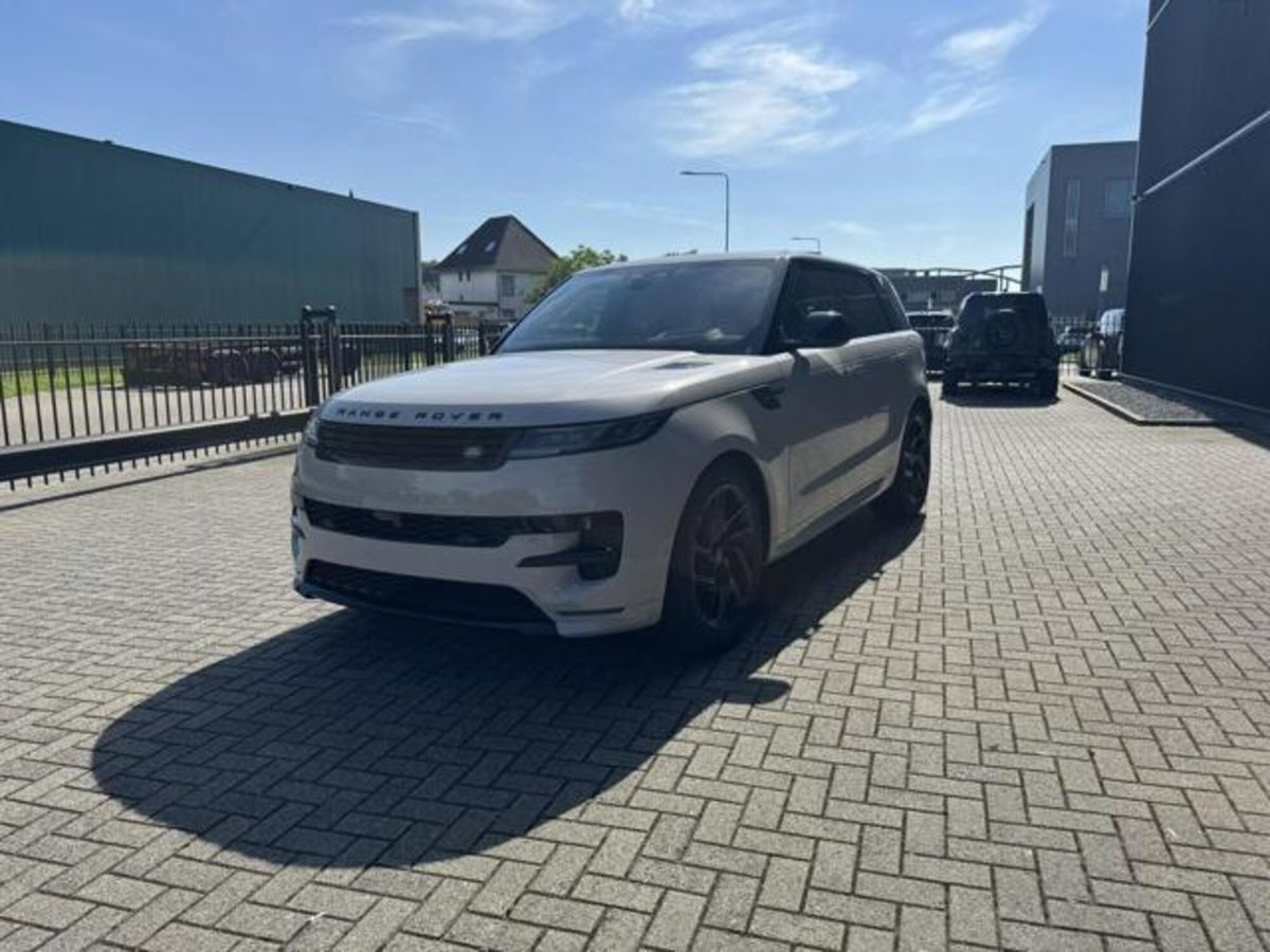 Land Rover Range Rover Sport 3.0 I6 MHEV SE (8)