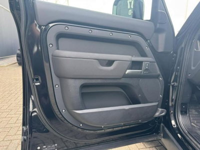 Land Rover Defender 110 2.0 si4 phev X-Dynamic SE awd 300cv auto (10)