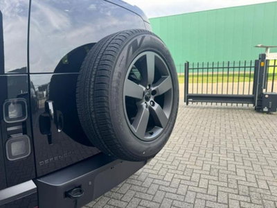 Land Rover Defender 110 2.0 si4 phev X-Dynamic SE awd 300cv auto (20)
