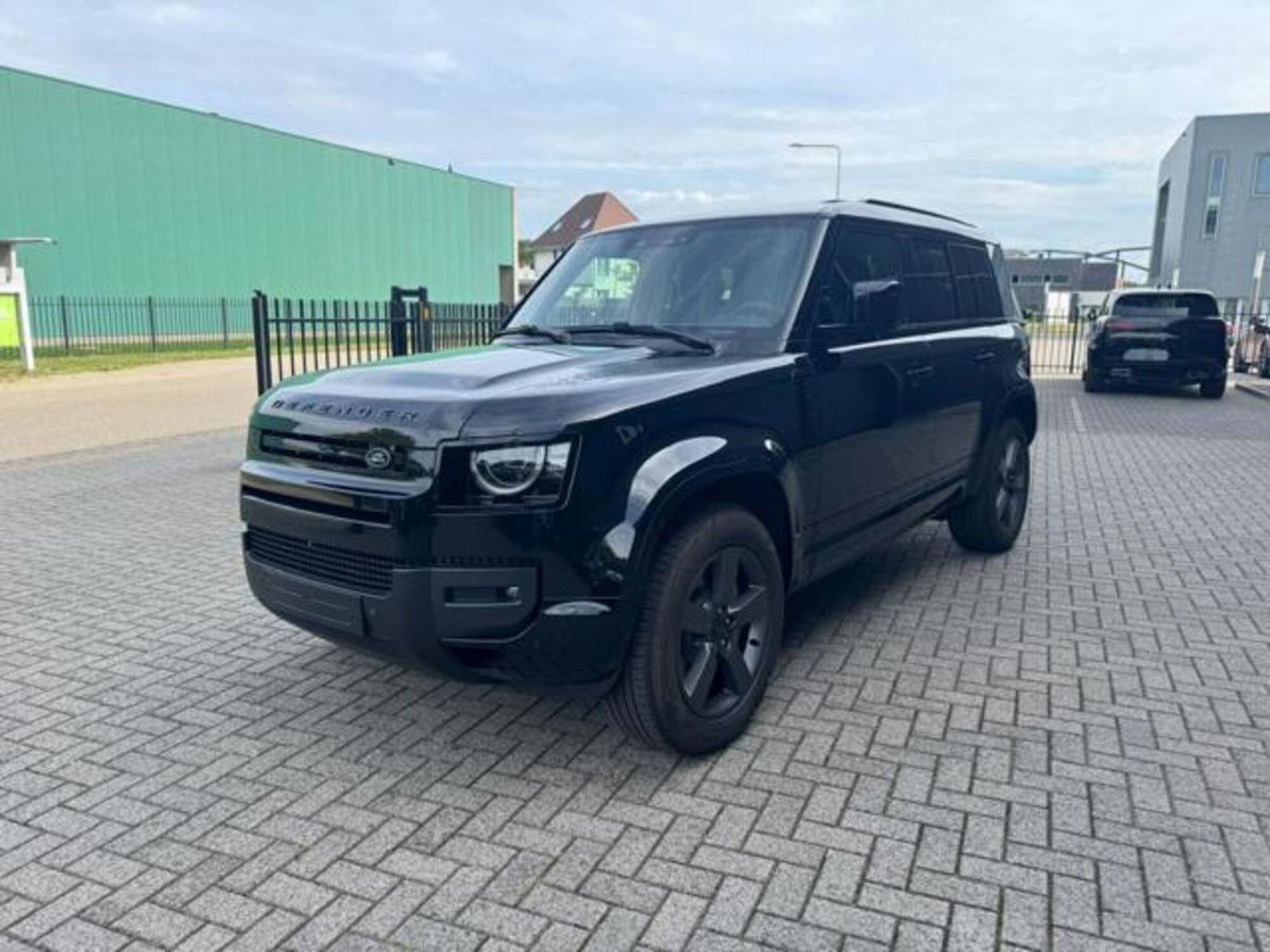 Land Rover Defender 110 2.0 si4 phev X-Dynamic SE awd 300cv auto (7)