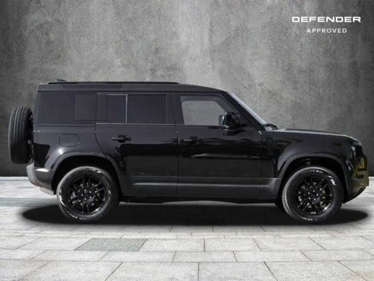 Land Rover Defender 110 3.0D I6 200 CV AWD Auto X-Dynamic S (11)