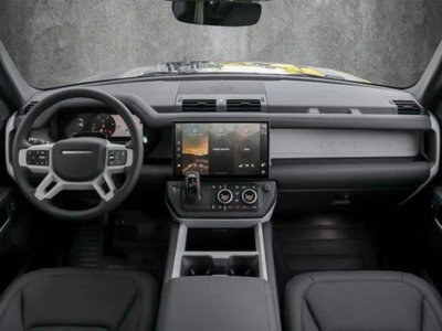 Land Rover Defender 110 3.0D I6 200 CV AWD Auto X-Dynamic S (2)
