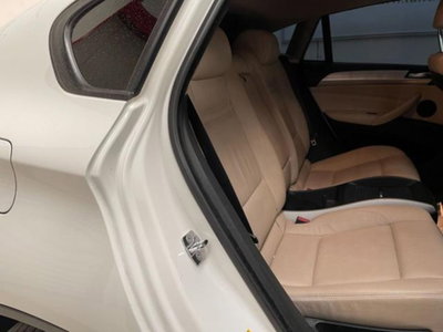 BMW X6 xDrive30d Attiva (16)