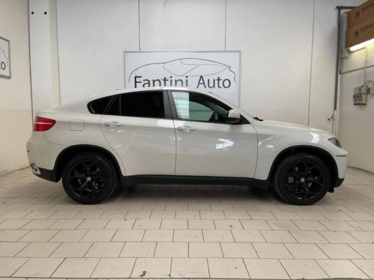 BMW X6 xDrive30d Attiva (2)
