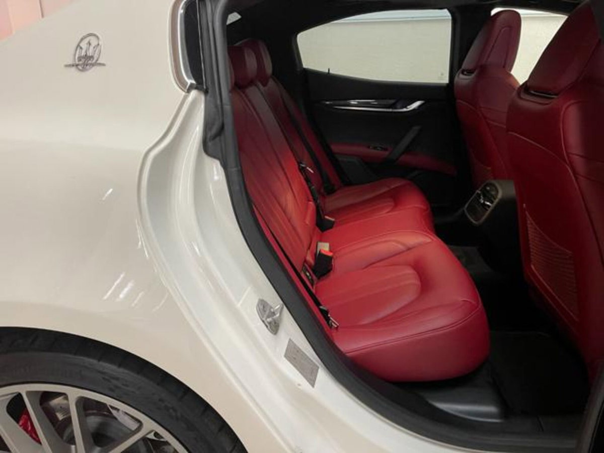 Maserati Ghibli Ghibli V6 Diesel 275 CV Gransport (19)