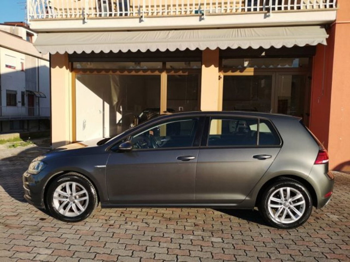 Volkswagen Golf 1.5 TGI DSG 5p. Business BlueMotion Technology (4)