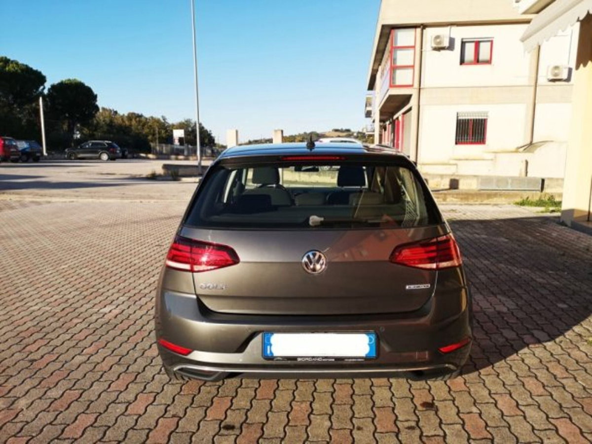 Volkswagen Golf 1.5 TGI DSG 5p. Business BlueMotion Technology (6)