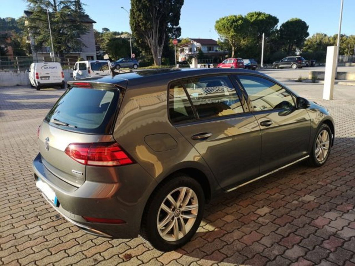 Volkswagen Golf 1.5 TGI DSG 5p. Business BlueMotion Technology (7)