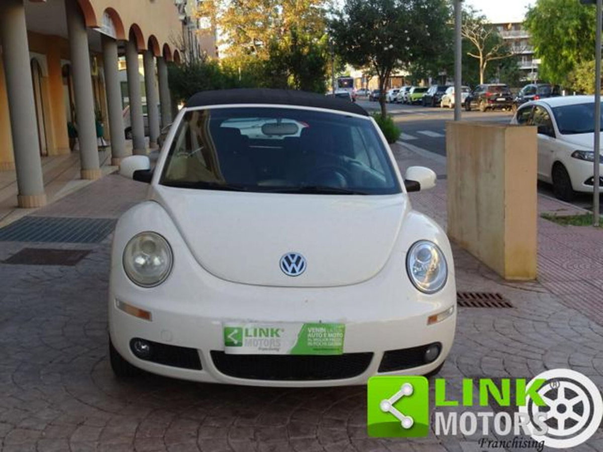 Volkswagen New Beetle Cabrio 1.6 Cabrio (2)