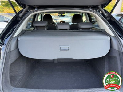 Audi Q3 2.0 TDI 120 CV Business (8)