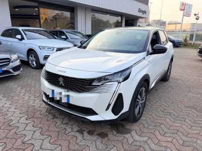 Peugeot 3008 Hybrid 225 e-EAT8 Allure Pack usata