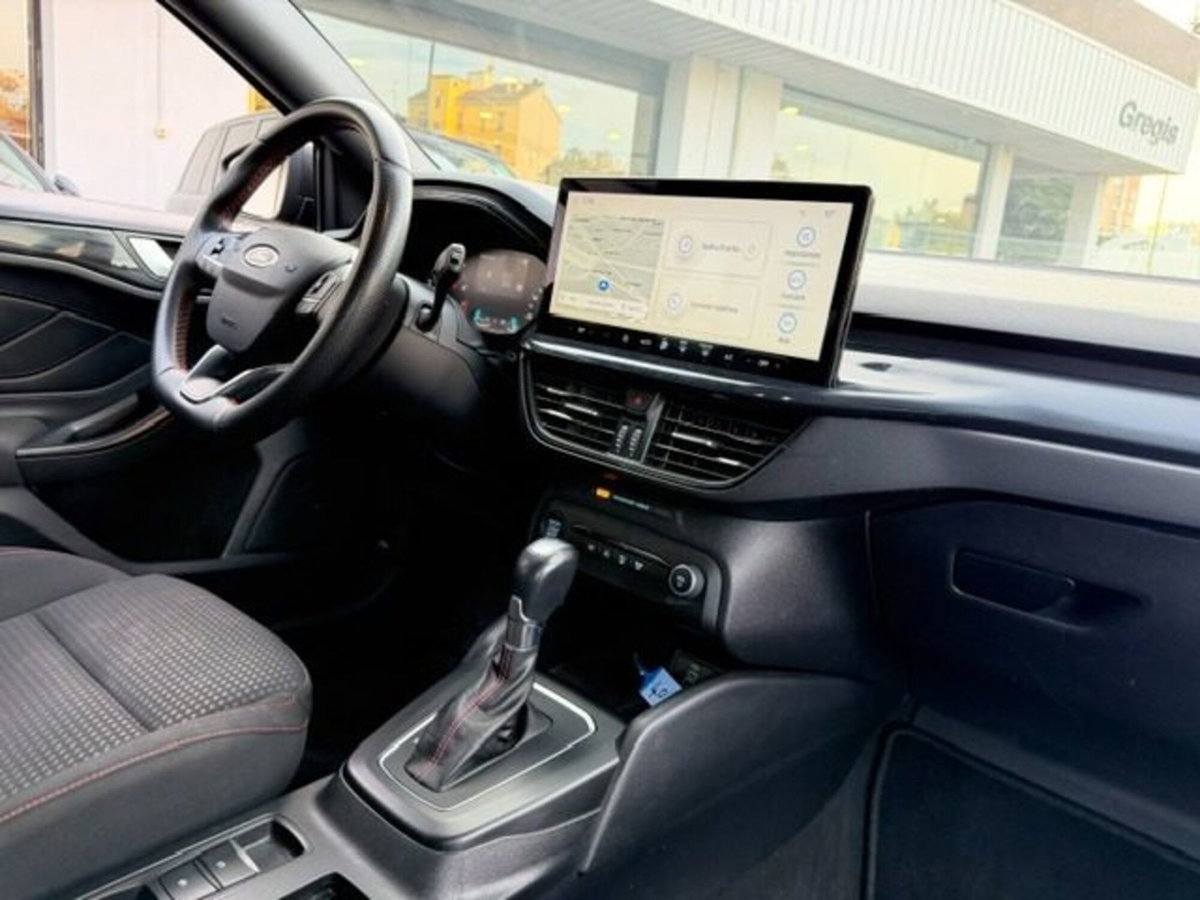 Ford Focus Station Wagon 1.0 EcoBoost Hybrid 125 CV Powershift SW ST-Line X (11)