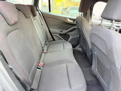 Ford Focus Station Wagon 1.0 EcoBoost Hybrid 125 CV Powershift SW ST-Line X (8)