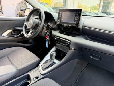 Toyota Yaris 1.5 Hybrid 5 porte Energy (13)