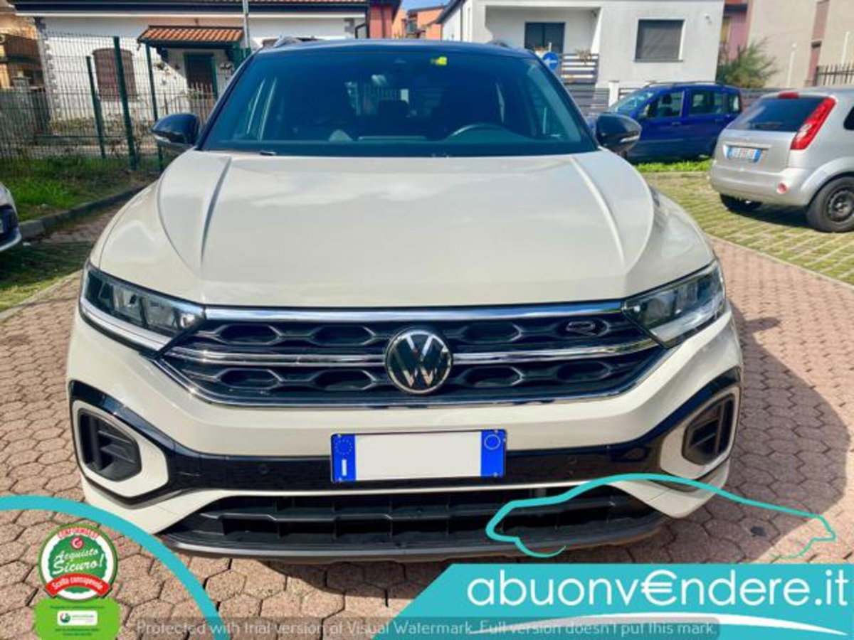 Volkswagen T-Roc 1.5 tsi R-Line (11)