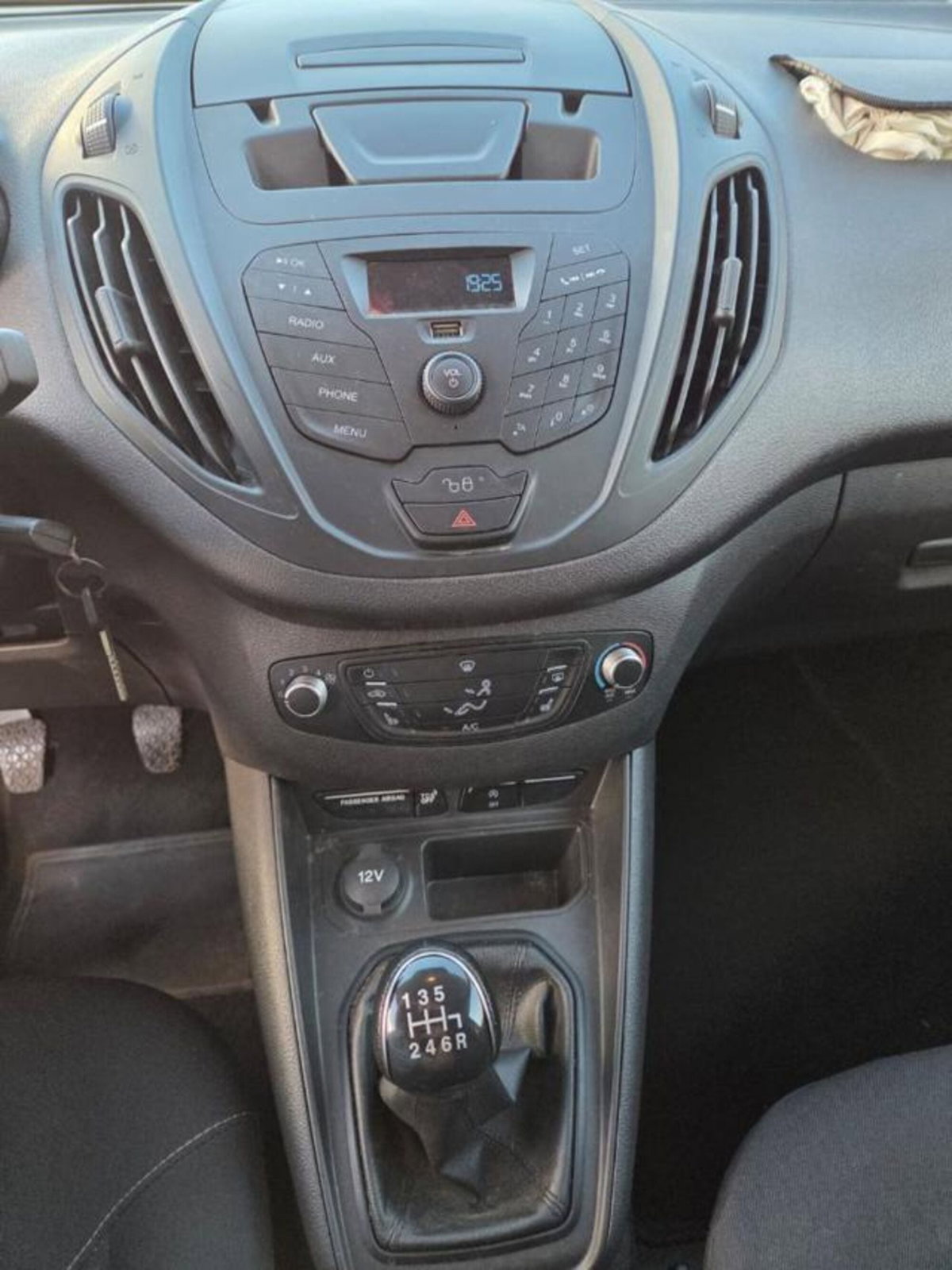 Ford Transit Courier 1.5 TDCi 100CV  Trend (11)
