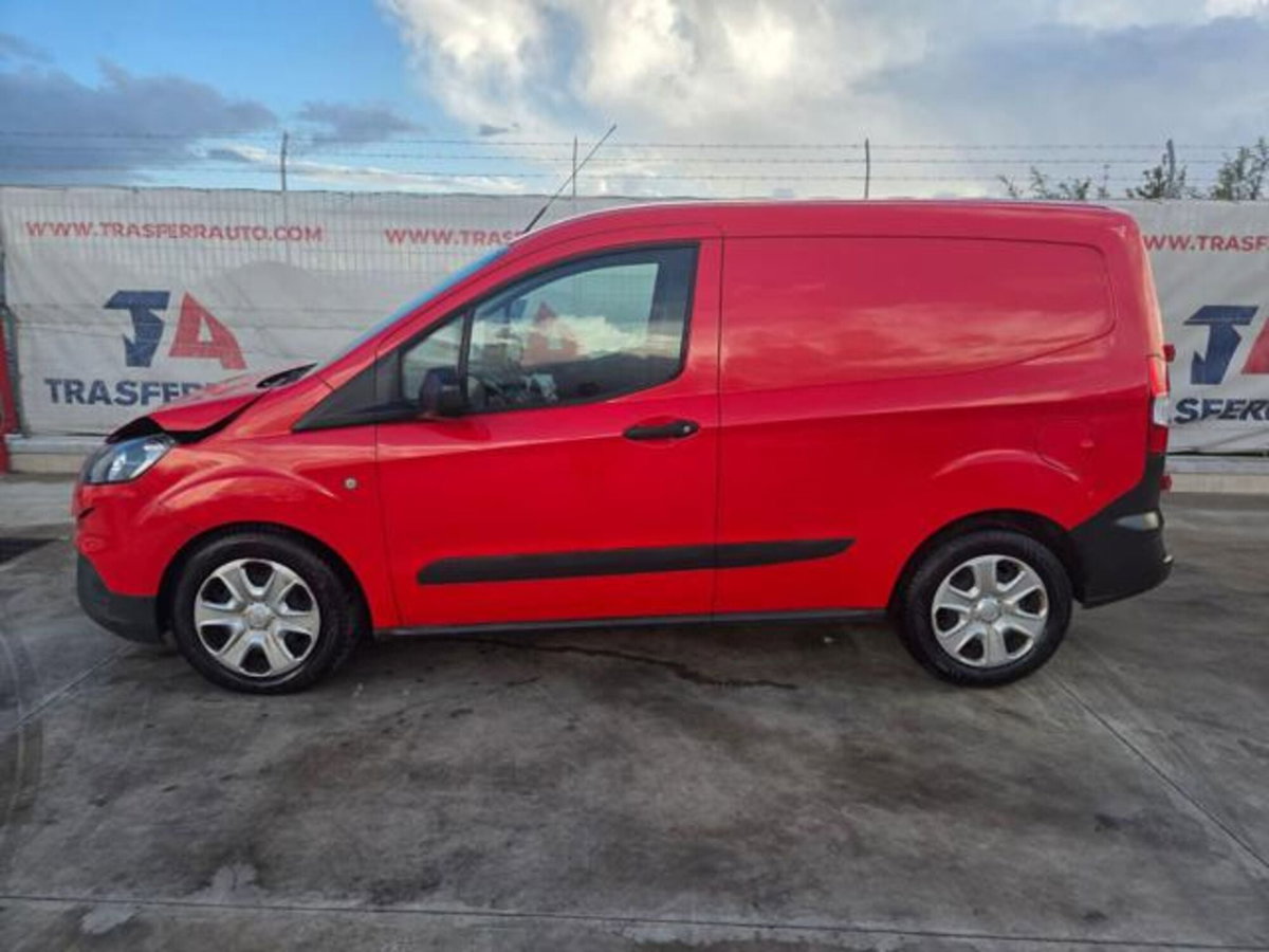 Ford Transit Courier 1.5 TDCi 100CV  Trend (2)