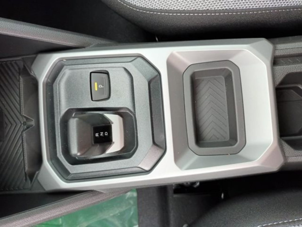 Dacia Duster 1.2 Eco-G Journey 120cv (17)