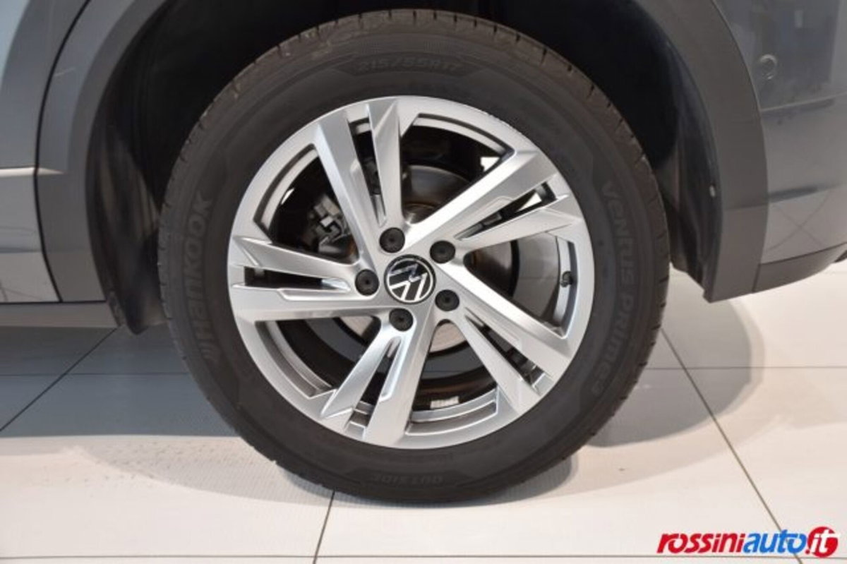 Volkswagen T-Roc 1.0 TSI R-Line (20)