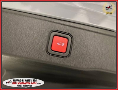 Jeep Avenger 1.2 turbo Summit fwd 100cv (13)