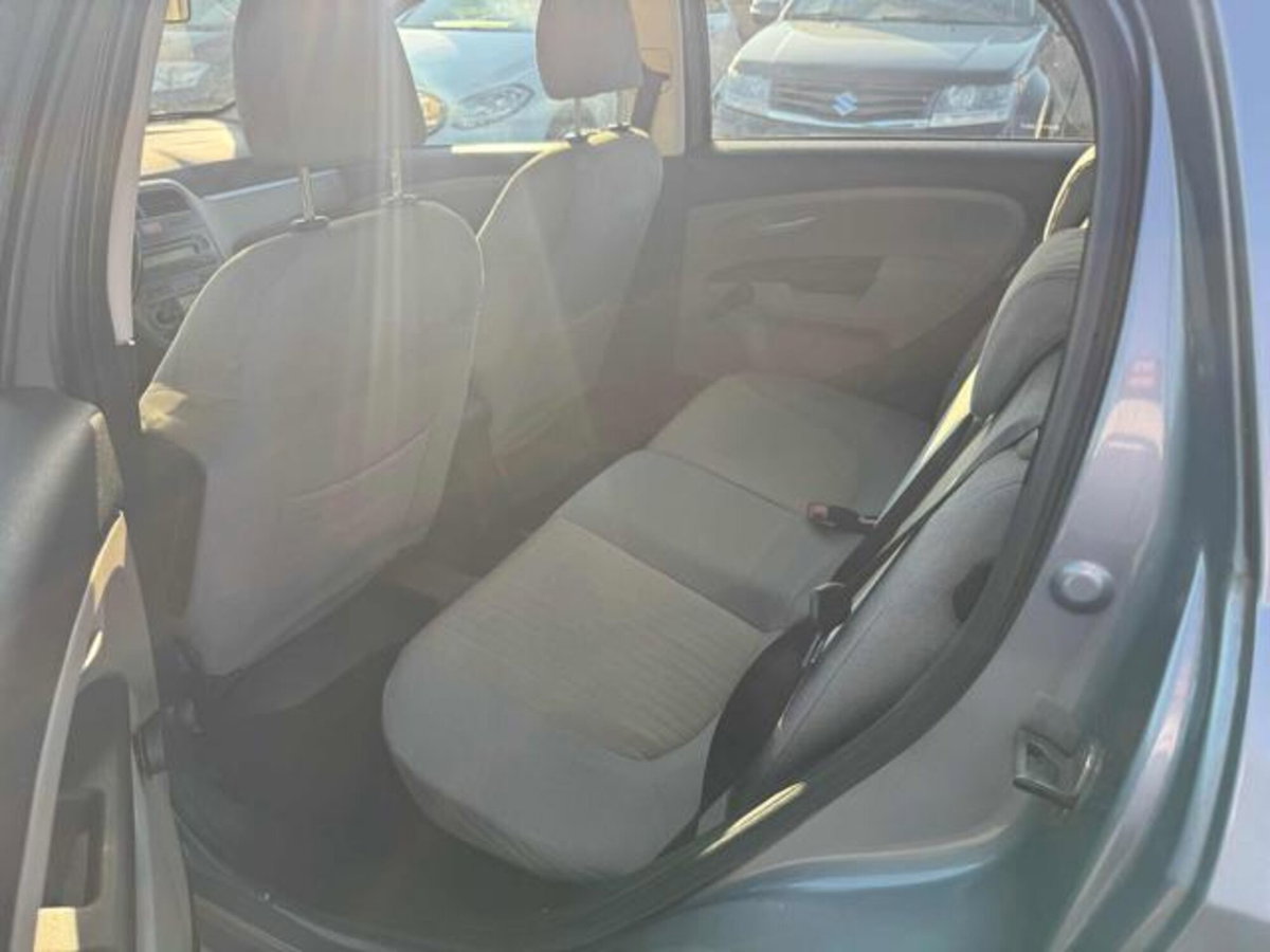 Fiat Grande Punto 1.3 MJT 90 CV 5 porte Dynamic (11)