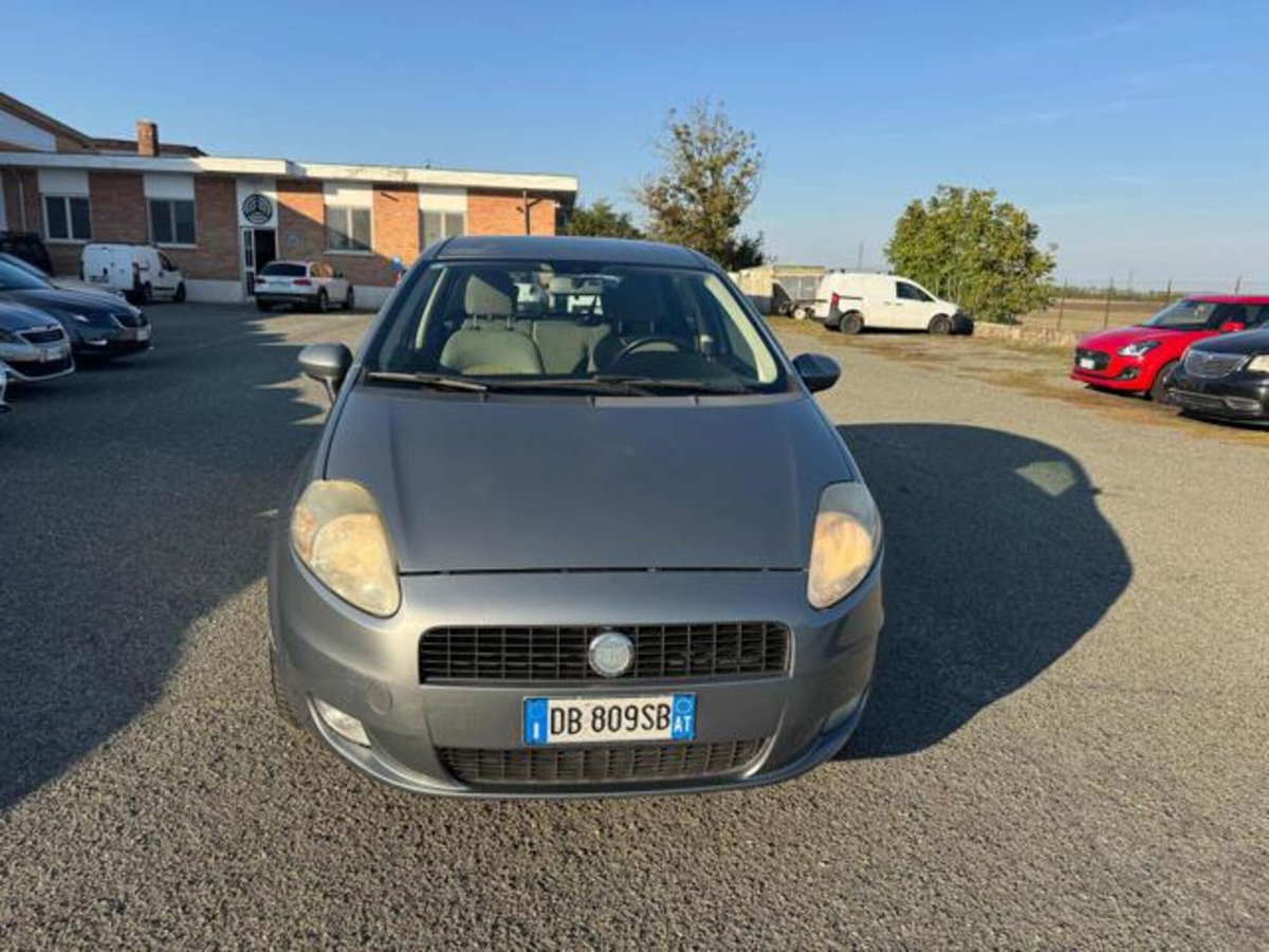 Fiat Grande Punto 1.3 MJT 90 CV 5 porte Dynamic (2)