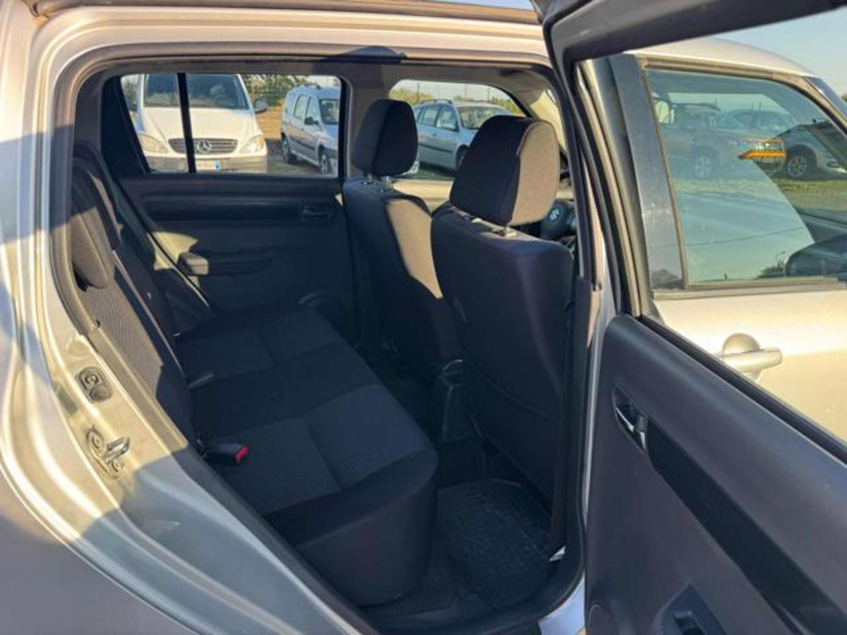 Suzuki Swift 1.3 4x4 5p. GL (9)