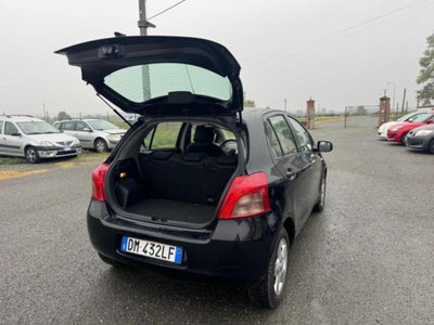 Toyota Yaris 1.0 5 porte Sol (7)