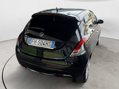 Lancia Ypsilon 1.2 69 CV 5 porte GPL Ecochic Silver (5)