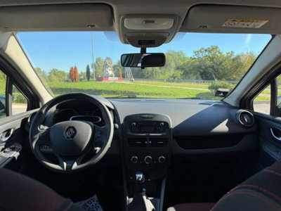 Renault Clio 1.2 75 CV 5 porte Duel (14)