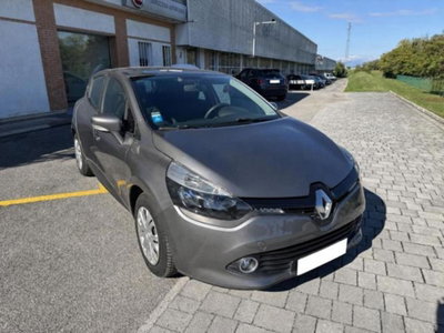 Renault Clio 1.2 75 CV 5 porte Duel (8)