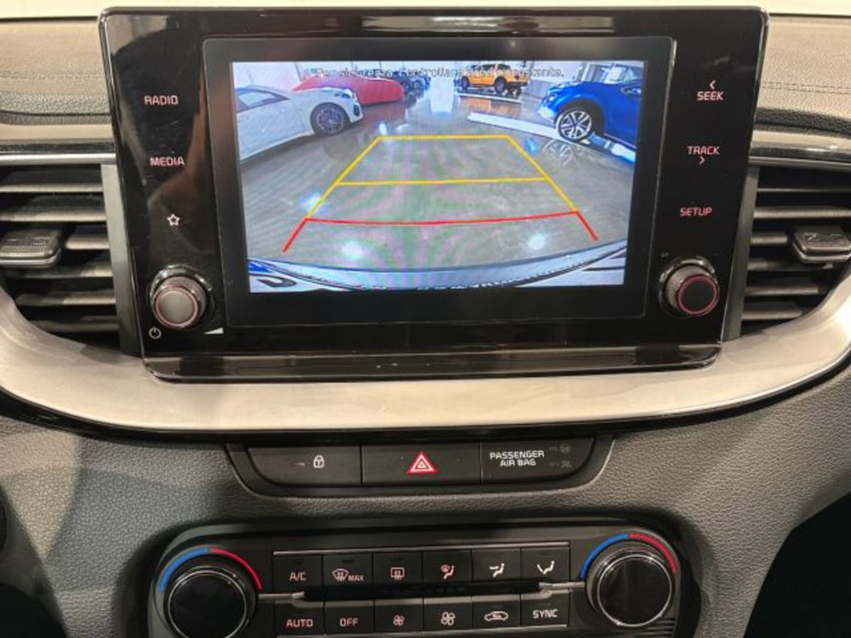 Kia XCeed 1.0 T-GDi GPL Style (13)