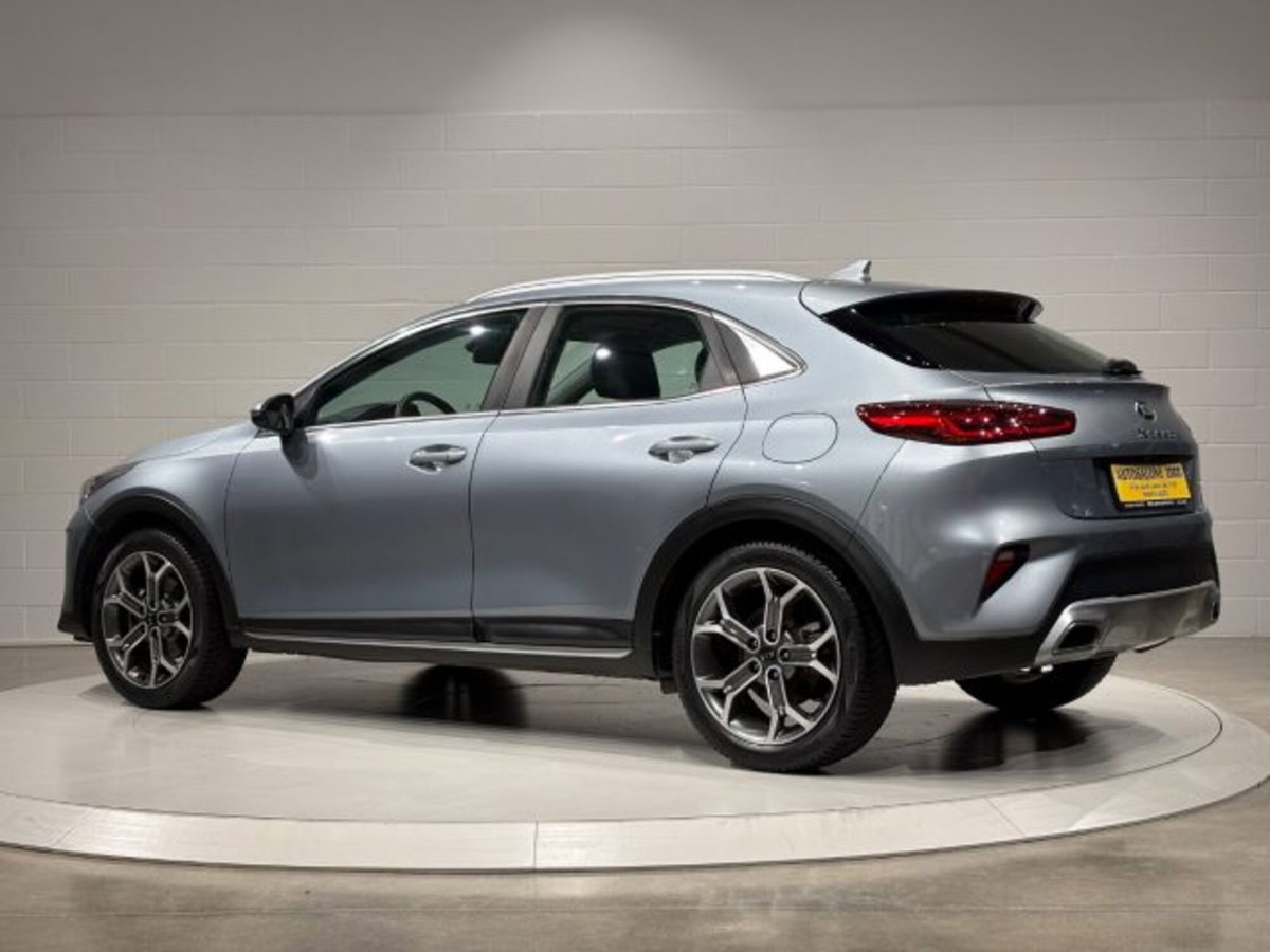 Kia XCeed 1.0 T-GDi GPL Style (3)