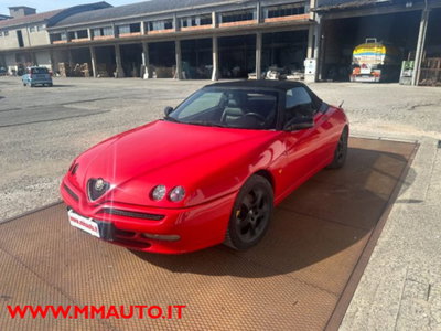 Alfa Romeo Spider 2.0i 16V Twin Spark cat L (4)
