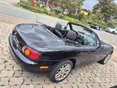 Mazda MX-5 1.6i 16V cat (5)