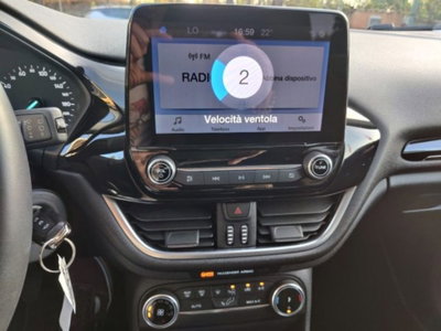 Ford Fiesta 1.1 75 CV 5 porte Titanium (14)