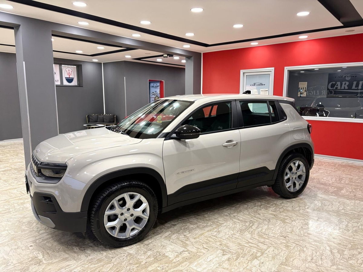Jeep Avenger 1.2 turbo Summit fwd 100cv (4)