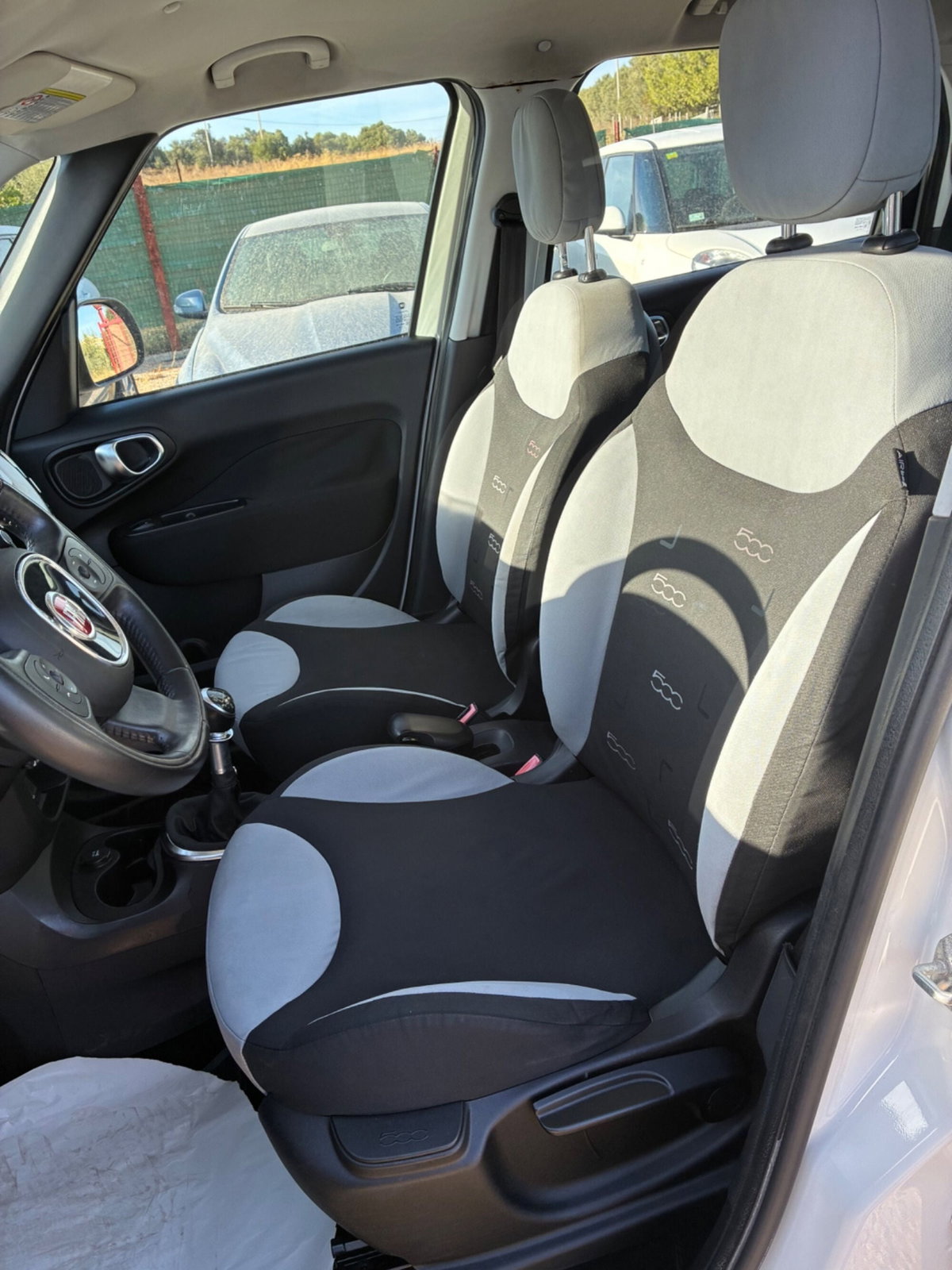 Fiat 500L 1.6 Multijet 105 CV Lounge (9)