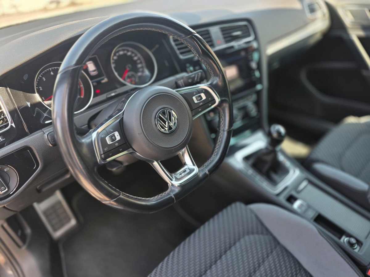 Volkswagen Golf 1.5 TSI ACT 5p. Sport BlueMotion Technology (11)
