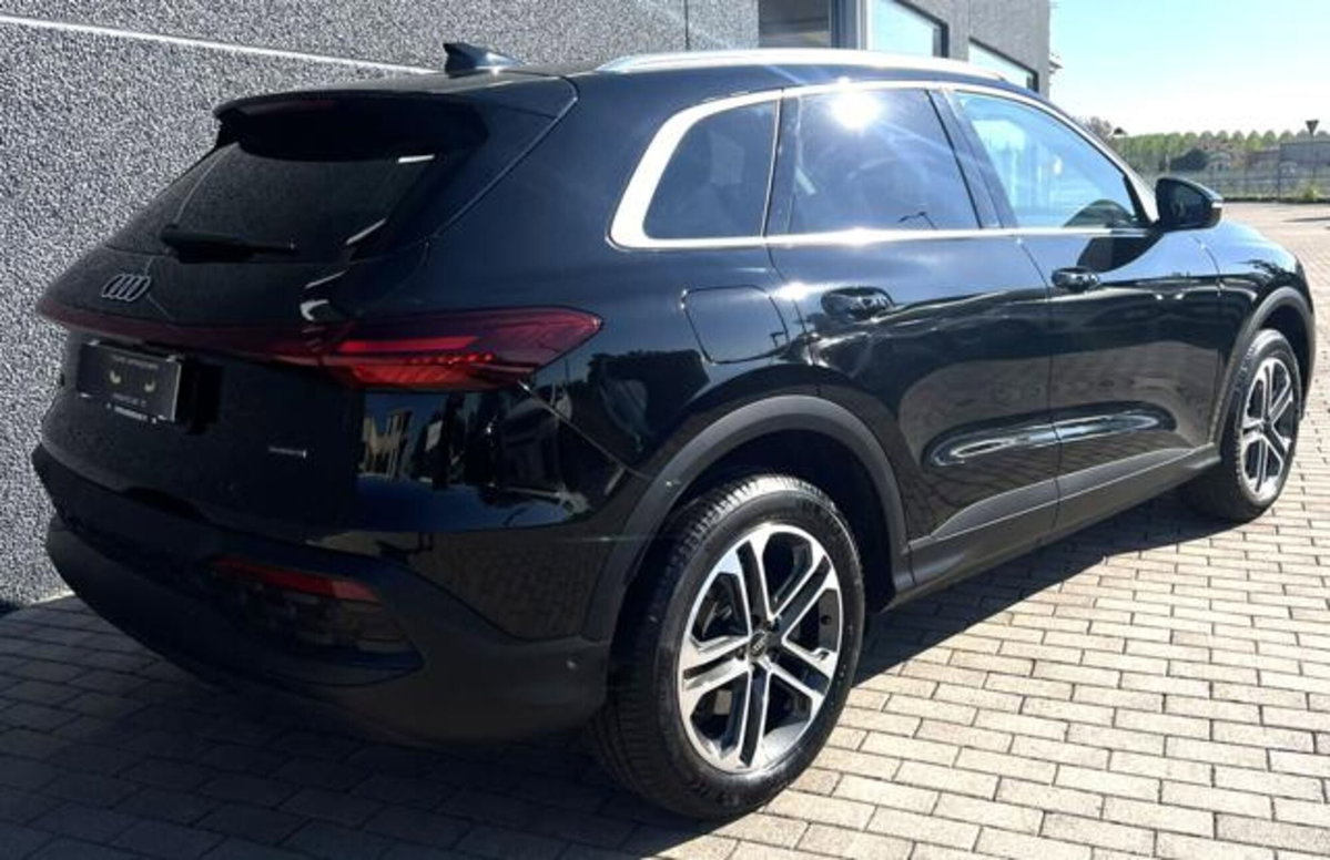 Audi Q5 40 TDI 204 CV quattro S tronic Sport (12)