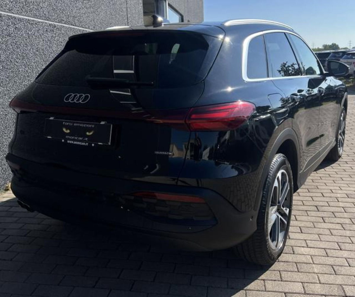 Audi Q5 40 TDI 204 CV quattro S tronic Sport (14)