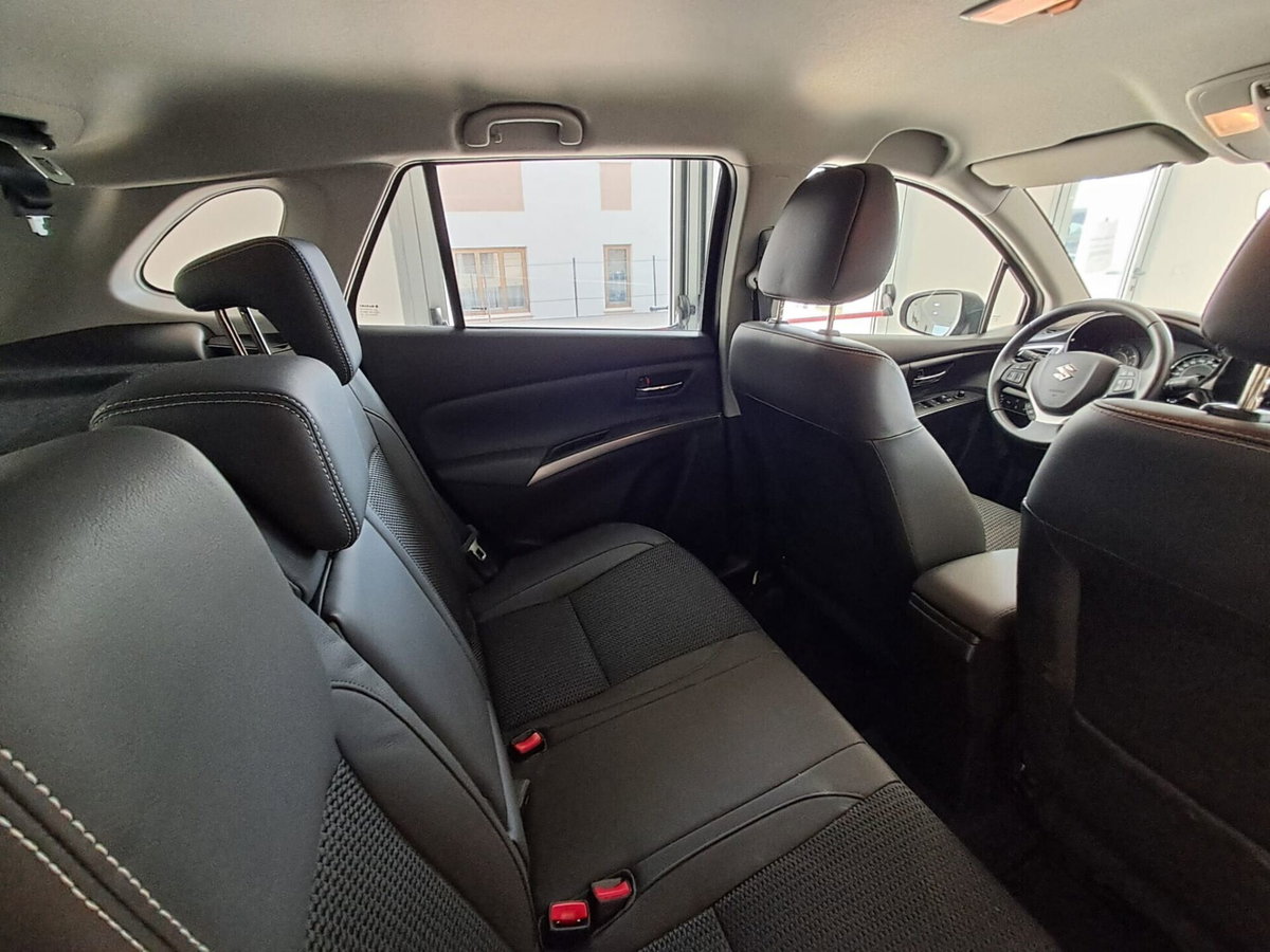 Suzuki S-Cross 1.4 Hybrid 4WD AllGrip A/T Starview (13)