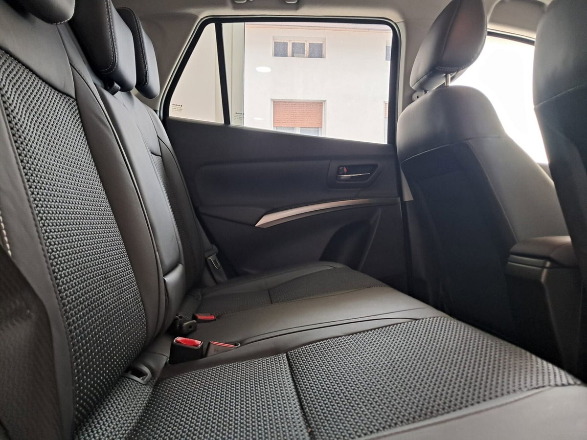 Suzuki S-Cross 1.4 Hybrid 4WD AllGrip A/T Starview (15)
