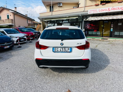 BMW X1 sDrive18d Futura (6)