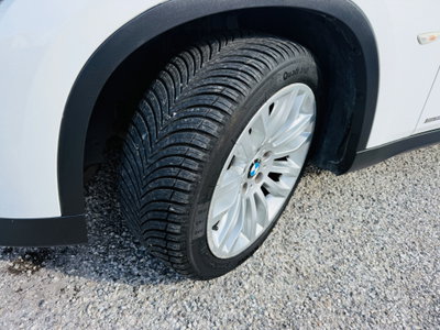 BMW X1 sDrive18d Futura (9)