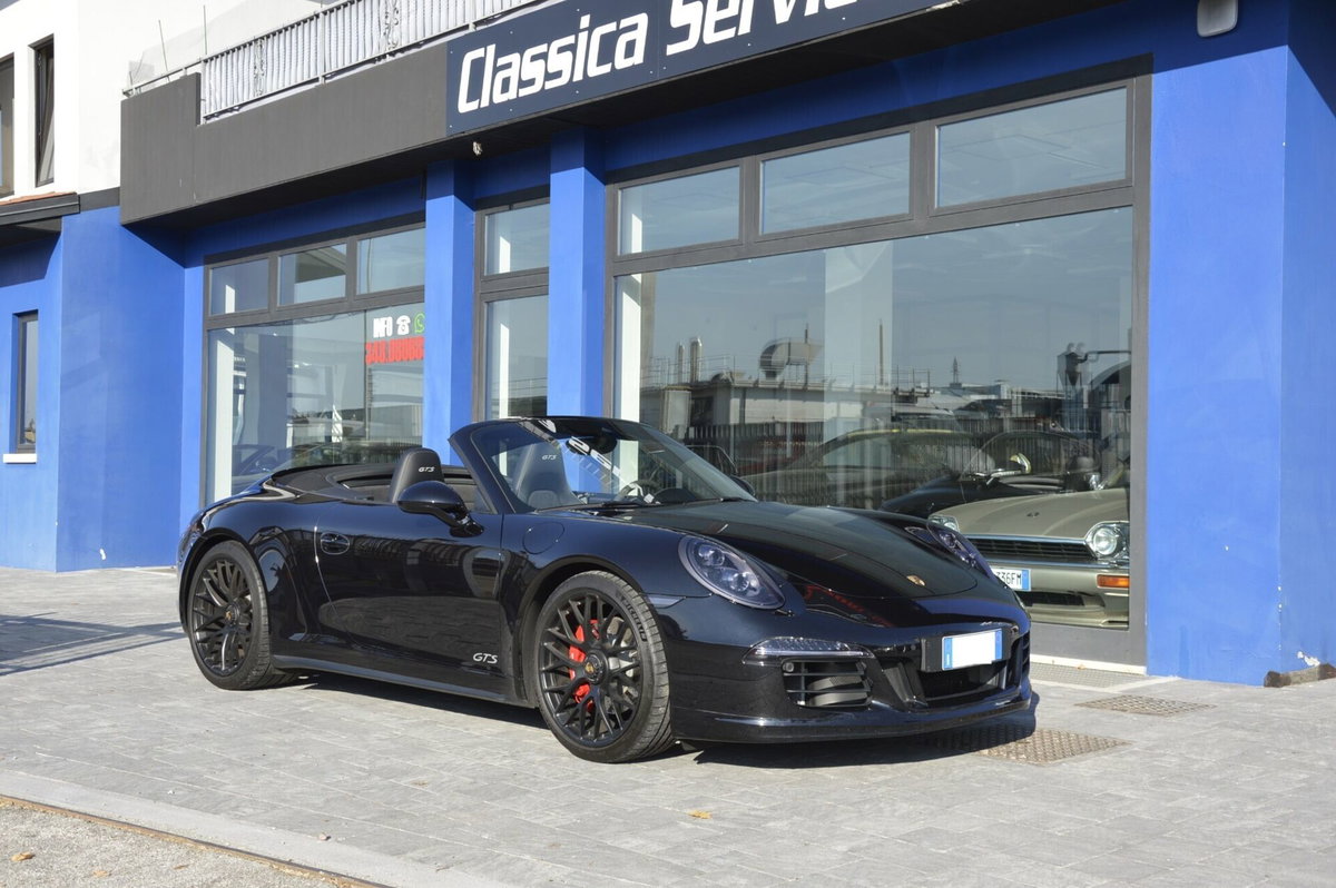 Porsche 911 Cabrio 3.8 Carrera 4 GTS (10)