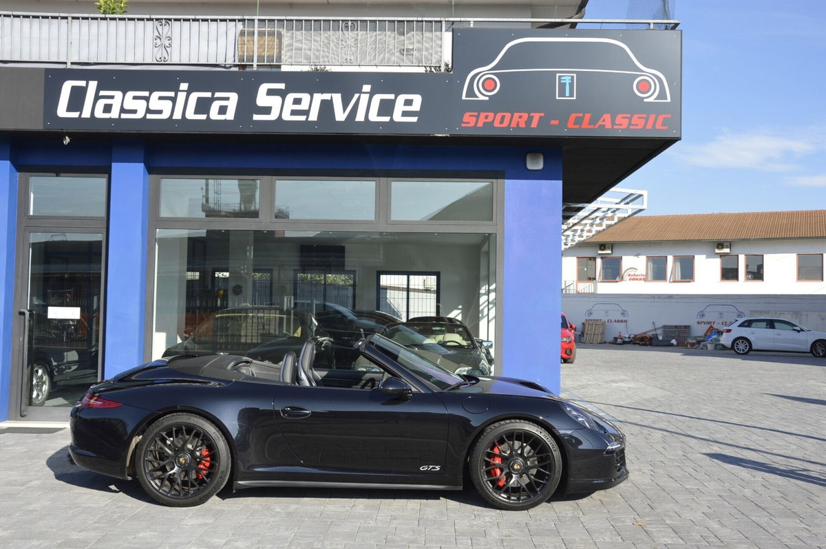 Porsche 911 Cabrio 3.8 Carrera 4 GTS (12)
